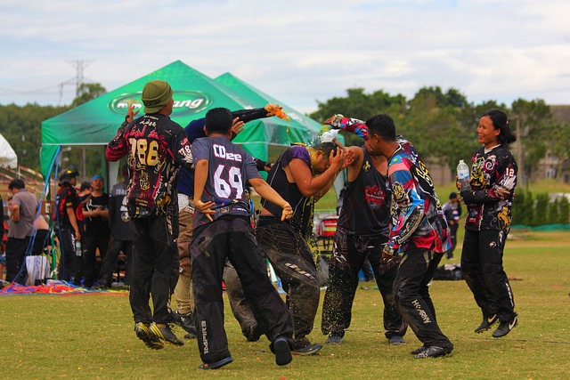 队报评法甲第23轮最佳阵：南野拓实领衔.